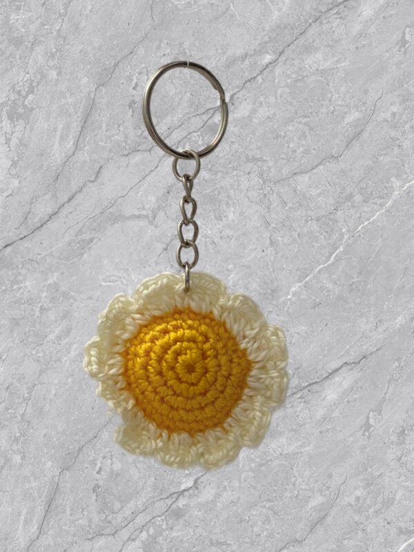 Llavero flor, a crochet - Imagen 2